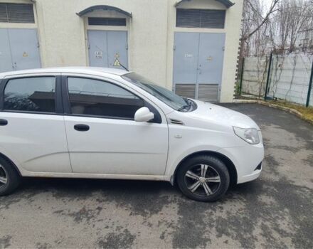 Білий Шевроле Авео, об'ємом двигуна 1.5 л та пробігом 80 тис. км за 4500 $, фото 1 на Automoto.ua