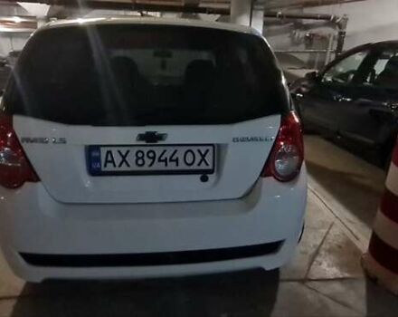 Белый Шевроле Авео, объемом двигателя 1.5 л и пробегом 80 тыс. км за 4500 $, фото 2 на Automoto.ua