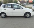 Білий Шевроле Авео, об'ємом двигуна 1.5 л та пробігом 163 тис. км за 3490 $, фото 6 на Automoto.ua