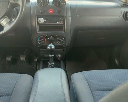 Білий Шевроле Авео, об'ємом двигуна 1.5 л та пробігом 163 тис. км за 3490 $, фото 22 на Automoto.ua