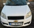 Белый Шевроле Авео, объемом двигателя 1.5 л и пробегом 245 тыс. км за 3890 $, фото 1 на Automoto.ua