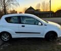 Белый Шевроле Авео, объемом двигателя 1.5 л и пробегом 245 тыс. км за 3900 $, фото 2 на Automoto.ua