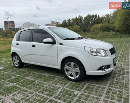 Белый Шевроле Авео, объемом двигателя 1.5 л и пробегом 109 тыс. км за 6299 $, фото 6 на Automoto.ua