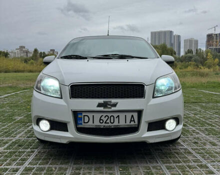 Белый Шевроле Авео, объемом двигателя 1.5 л и пробегом 109 тыс. км за 6299 $, фото 1 на Automoto.ua