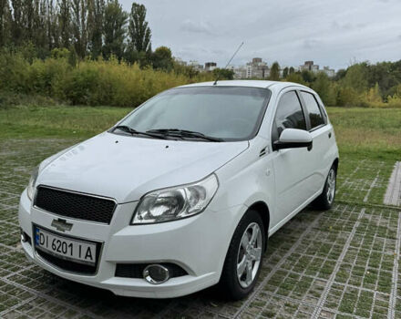 Белый Шевроле Авео, объемом двигателя 1.5 л и пробегом 109 тыс. км за 6299 $, фото 2 на Automoto.ua