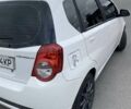 Белый Шевроле Авео, объемом двигателя 1.21 л и пробегом 265 тыс. км за 3000 $, фото 8 на Automoto.ua