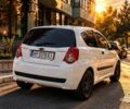 Белый Шевроле Авео, объемом двигателя 1.5 л и пробегом 90 тыс. км за 5700 $, фото 2 на Automoto.ua
