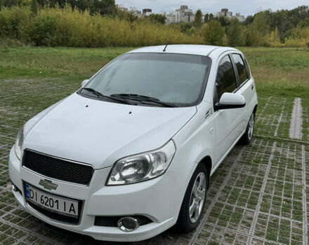 Белый Шевроле Авео, объемом двигателя 1.5 л и пробегом 109 тыс. км за 6299 $, фото 3 на Automoto.ua