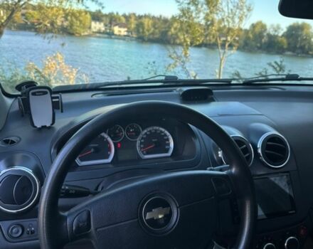 Белый Шевроле Авео, объемом двигателя 1.5 л и пробегом 160 тыс. км за 4500 $, фото 5 на Automoto.ua