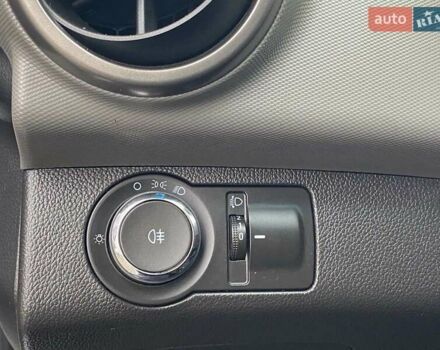 Белый Шевроле Авео, объемом двигателя 1.4 л и пробегом 139 тыс. км за 6400 $, фото 30 на Automoto.ua