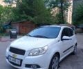 Белый Шевроле Авео, объемом двигателя 1.5 л и пробегом 178 тыс. км за 4500 $, фото 1 на Automoto.ua