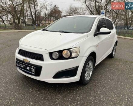 Белый Шевроле Авео, объемом двигателя 1.4 л и пробегом 139 тыс. км за 6400 $, фото 17 на Automoto.ua