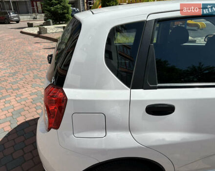 Белый Шевроле Авео, объемом двигателя 1.5 л и пробегом 81 тыс. км за 4650 $, фото 91 на Automoto.ua