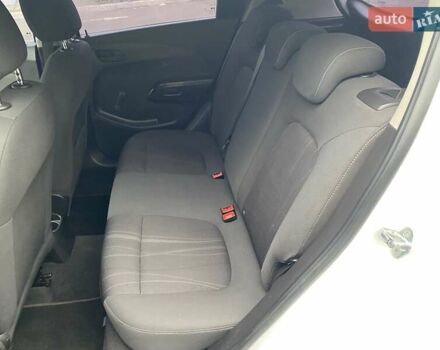 Белый Шевроле Авео, объемом двигателя 1.4 л и пробегом 139 тыс. км за 6400 $, фото 23 на Automoto.ua