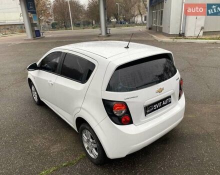 Белый Шевроле Авео, объемом двигателя 1.4 л и пробегом 139 тыс. км за 6400 $, фото 15 на Automoto.ua