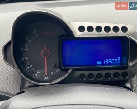 Белый Шевроле Авео, объемом двигателя 1.4 л и пробегом 139 тыс. км за 6400 $, фото 39 на Automoto.ua