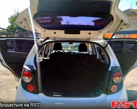 Шевроле Авео 2011 в Новой Одессе на Automoto.ua Белый Шевроле Авео, объемом двигателя 1.4 л и пробегом 139 тыс. км за 6000 $, фото 1 на Automoto.ua