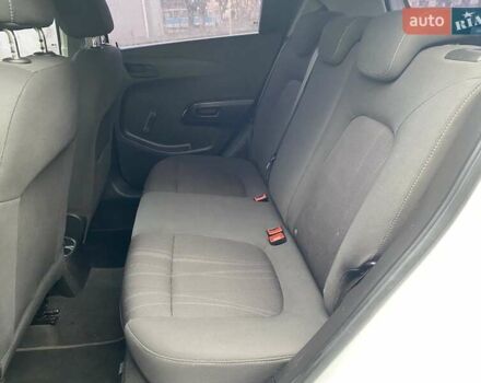 Белый Шевроле Авео, объемом двигателя 1.4 л и пробегом 139 тыс. км за 6400 $, фото 22 на Automoto.ua