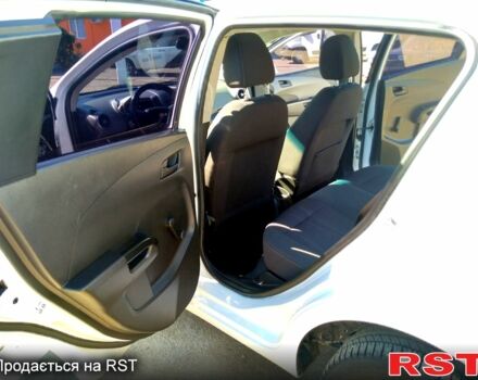 Шевроле Авео 2011 в Новой Одессе на Automoto.ua Белый Шевроле Авео, объемом двигателя 1.4 л и пробегом 139 тыс. км за 6000 $, фото 2 на Automoto.ua