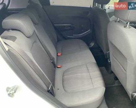 Белый Шевроле Авео, объемом двигателя 1.4 л и пробегом 139 тыс. км за 6400 $, фото 25 на Automoto.ua