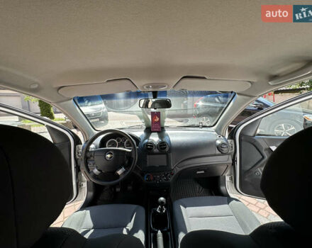 Белый Шевроле Авео, объемом двигателя 1.5 л и пробегом 81 тыс. км за 4650 $, фото 135 на Automoto.ua