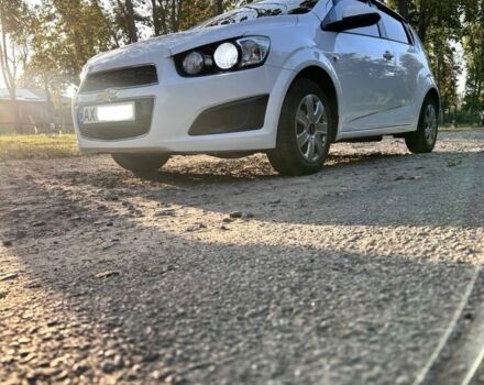 Белый Шевроле Авео, объемом двигателя 1.4 л и пробегом 158 тыс. км за 6700 $, фото 12 на Automoto.ua
