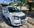 Белый Шевроле Авео, объемом двигателя 1.2 л и пробегом 212 тыс. км за 4600 $, фото 5 на Automoto.ua