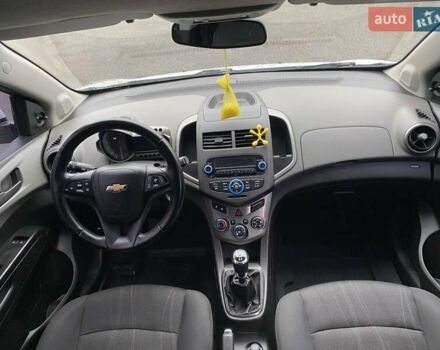 Белый Шевроле Авео, объемом двигателя 1.4 л и пробегом 139 тыс. км за 6400 $, фото 29 на Automoto.ua