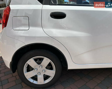 Белый Шевроле Авео, объемом двигателя 1.5 л и пробегом 81 тыс. км за 4650 $, фото 62 на Automoto.ua