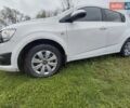 Белый Шевроле Авео, объемом двигателя 1.2 л и пробегом 249 тыс. км за 3300 $, фото 1 на Automoto.ua