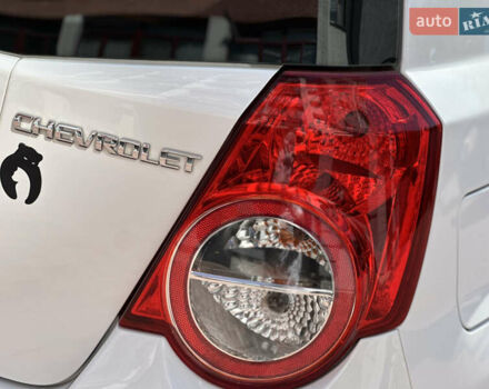 Белый Шевроле Авео, объемом двигателя 1.5 л и пробегом 81 тыс. км за 4650 $, фото 37 на Automoto.ua