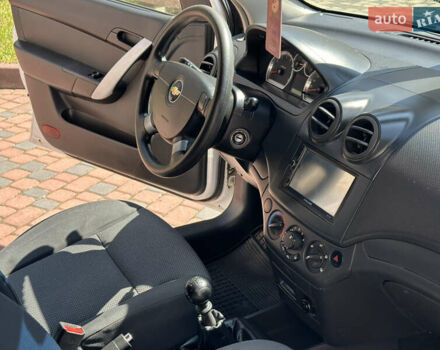 Белый Шевроле Авео, объемом двигателя 1.5 л и пробегом 81 тыс. км за 4650 $, фото 142 на Automoto.ua