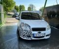 Білий Шевроле Авео, об'ємом двигуна 1.5 л та пробігом 160 тис. км за 4500 $, фото 1 на Automoto.ua