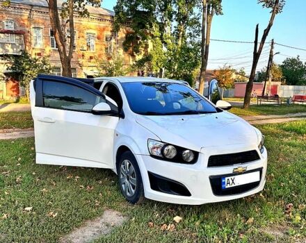Білий Шевроле Авео, об'ємом двигуна 1.4 л та пробігом 158 тис. км за 6700 $, фото 3 на Automoto.ua
