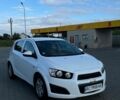 Белый Шевроле Авео, объемом двигателя 1.3 л и пробегом 294 тыс. км за 4500 $, фото 1 на Automoto.ua
