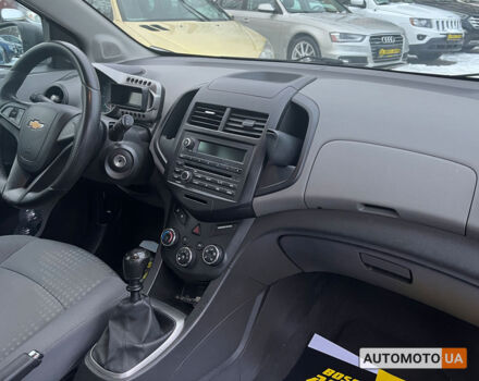 Белый Шевроле Авео, объемом двигателя 1.2 л и пробегом 139 тыс. км за 5700 $, фото 20 на Automoto.ua