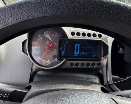 Білий Шевроле Авео, об'ємом двигуна 1.25 л та пробігом 325 тис. км за 4299 $, фото 7 на Automoto.ua