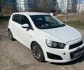 Белый Шевроле Авео, объемом двигателя 1.3 л и пробегом 150 тыс. км за 5900 $, фото 2 на Automoto.ua