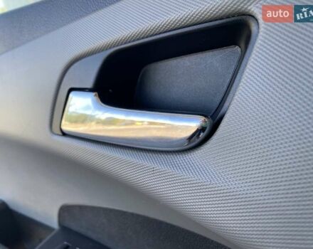 Білий Шевроле Авео, об'ємом двигуна 1.23 л та пробігом 187 тис. км за 5800 $, фото 24 на Automoto.ua