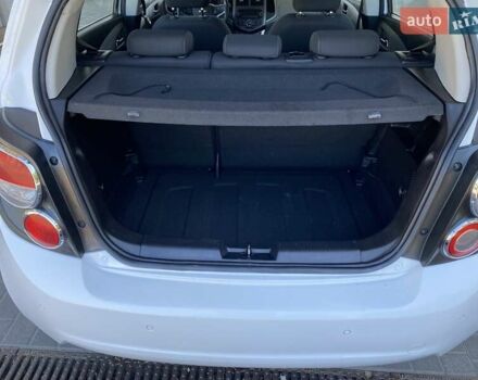Білий Шевроле Авео, об'ємом двигуна 1.23 л та пробігом 187 тис. км за 5800 $, фото 36 на Automoto.ua