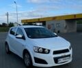 Белый Шевроле Авео, объемом двигателя 1.3 л и пробегом 294 тыс. км за 4500 $, фото 1 на Automoto.ua