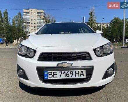 Білий Шевроле Авео, об'ємом двигуна 1.23 л та пробігом 187 тис. км за 5800 $, фото 1 на Automoto.ua