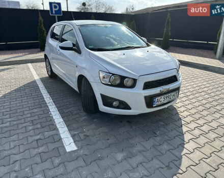 Белый Шевроле Авео, объемом двигателя 1.3 л и пробегом 270 тыс. км за 4900 $, фото 9 на Automoto.ua