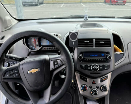 Білий Шевроле Авео, об'ємом двигуна 1.25 л та пробігом 325 тис. км за 4299 $, фото 6 на Automoto.ua