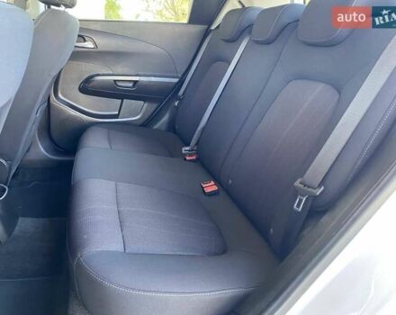 Білий Шевроле Авео, об'ємом двигуна 1.23 л та пробігом 187 тис. км за 5800 $, фото 12 на Automoto.ua