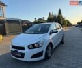 Белый Шевроле Авео, объемом двигателя 1.3 л и пробегом 262 тыс. км за 4500 $, фото 1 на Automoto.ua