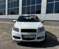 Белый Шевроле Авео, объемом двигателя 1.5 л и пробегом 139 тыс. км за 5500 $, фото 1 на Automoto.ua