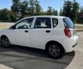 Белый Шевроле Авео, объемом двигателя 1.5 л и пробегом 139 тыс. км за 5500 $, фото 4 на Automoto.ua