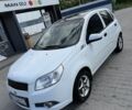 Белый Шевроле Авео, объемом двигателя 1.5 л и пробегом 100 тыс. км за 3999 $, фото 1 на Automoto.ua
