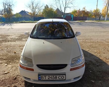Белый Шевроле Авео, объемом двигателя 1.5 л и пробегом 210 тыс. км за 2400 $, фото 9 на Automoto.ua